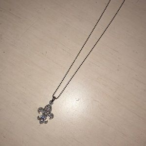silver fleur-de-lis necklace!